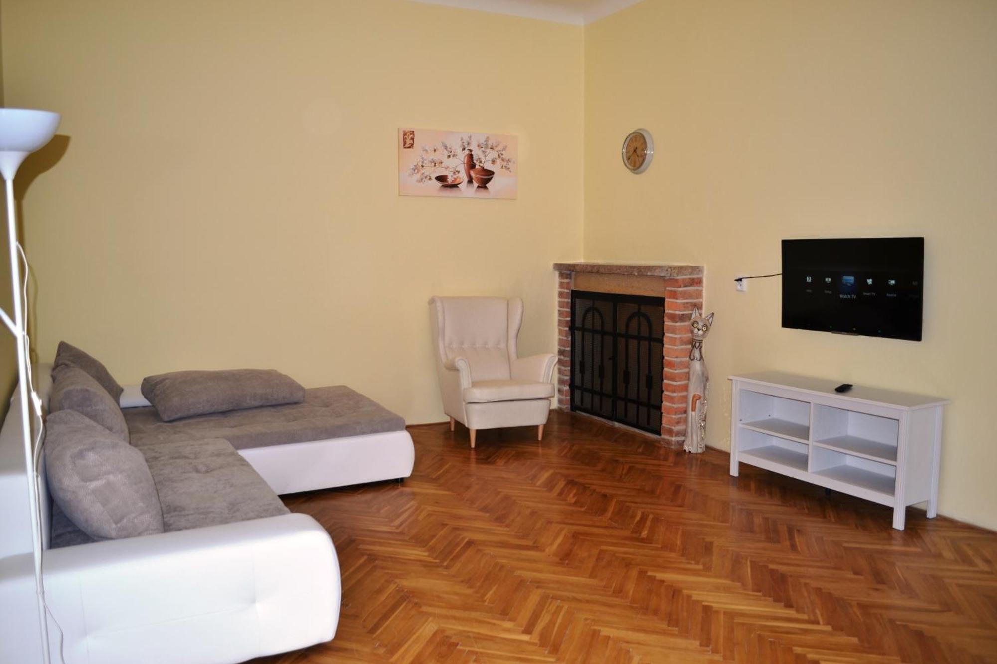 Sunflower 2Bdr Flat By Ruterra Prága Kültér fotó